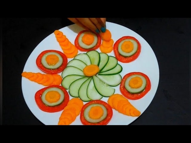 How To Decorate Salad